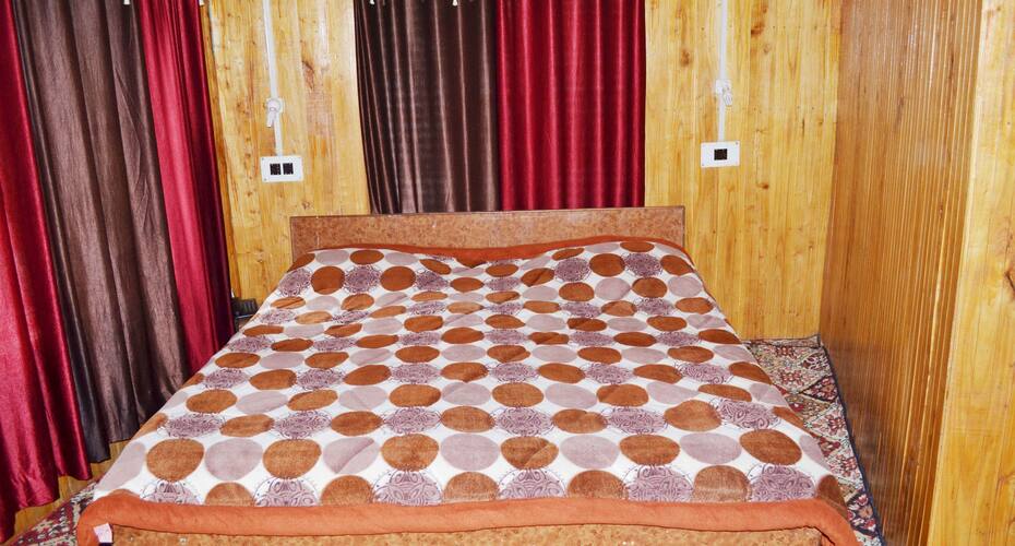 Hotel Sheshnag, Pahalgam 3